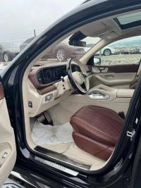 奔驰迈巴赫GLS600