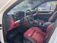 保时捷卡宴(凯宴)