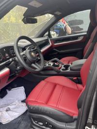 保时捷卡宴(凯宴)