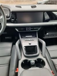 保时捷卡宴(凯宴)