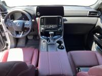 2024款 雷克萨斯LX600 7座 Premium高级 标准型