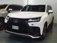 24款 LX600 7座 F-Sport运动