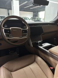 路虎揽胜行政3.0汽油