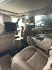 路虎揽胜行政3.0汽油