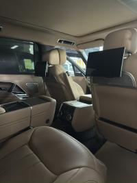 路虎揽胜行政3.0汽油