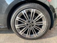 路虎揽胜行政3.0汽油