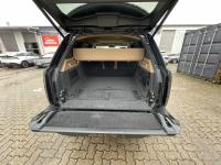 路虎揽胜行政3.0汽油