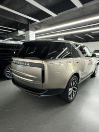 路虎揽胜行政3.0汽油