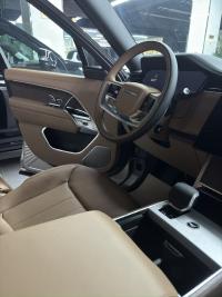 路虎揽胜行政3.0汽油