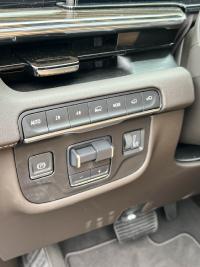 凯迪拉克凯雷德