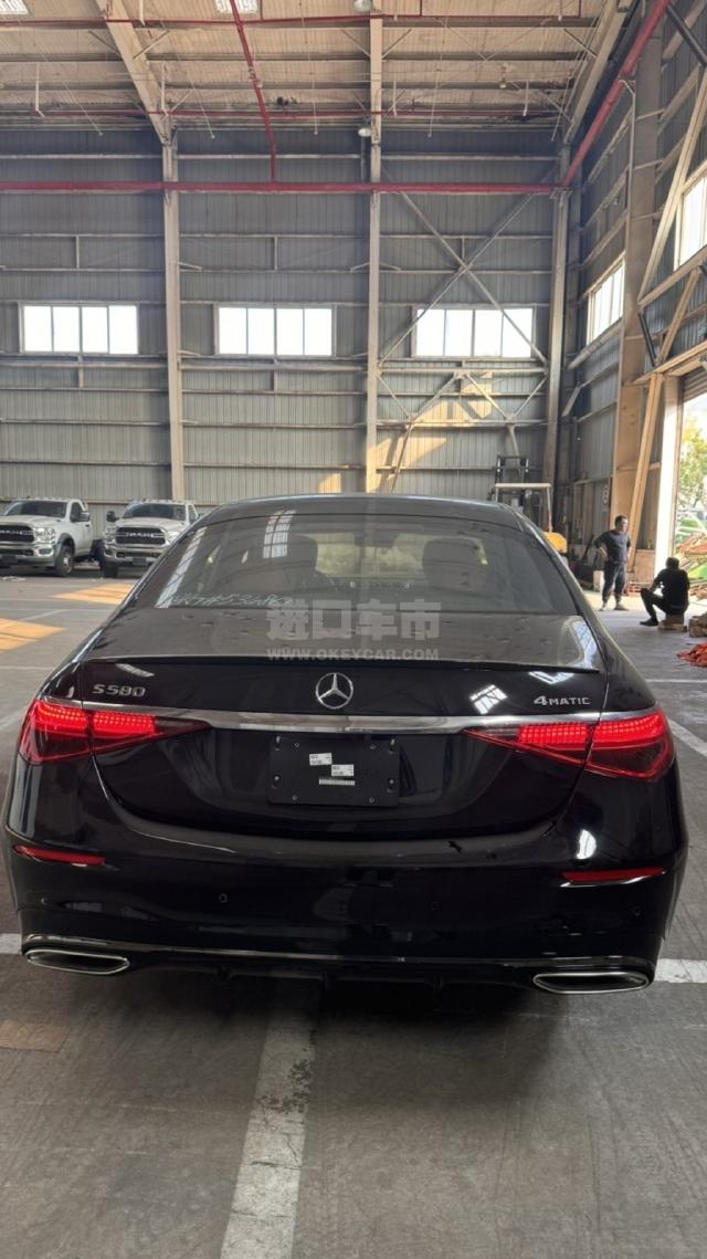 美规2024款 奔驰S580 四驱 长轴