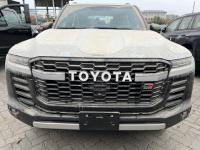 2024款 丰田酷路泽3500 3.5T GR-Sport 天窗 抬显 后娱 无雷测