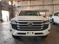 2024款 丰田酷路泽3500 3.5T GX-R 18轮 8气 天窗 无蠕行 无大灯清洗