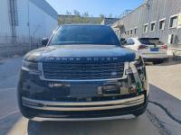 2024款 路虎揽胜行政4.4汽油 4.4T P530 汽油 SE 长轴 7座