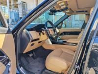 路虎揽胜行政4.4汽油