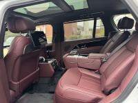 路虎揽胜行政3.0柴油