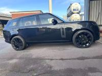 路虎揽胜行政3.0柴油