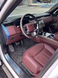 路虎揽胜行政3.0柴油