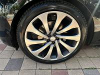 路虎揽胜行政3.0柴油