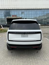 路虎揽胜行政3.0柴油