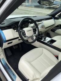 路虎揽胜行政3.0柴油