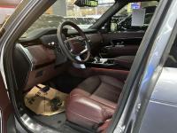 路虎揽胜行政3.0汽油