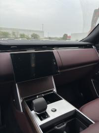 路虎揽胜行政3.0汽油