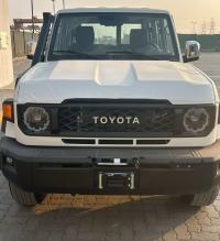 2025款 丰田酷路泽70系列 4.0L LC76 自动 汽油