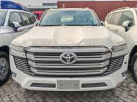 2024款 丰田酷路泽3500 3.5T EX-R 迪拜版