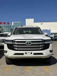 2024款 丰田酷路泽3500 3.5T EX-R 迪拜版