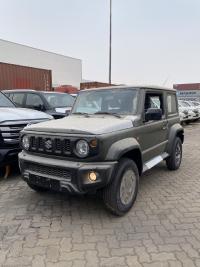 2025款铃木吉姆尼 1.5L 三门 自动 顶配GLX