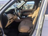 路虎揽胜行政3.0汽油