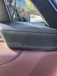 路虎揽胜行政3.0汽油