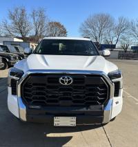 2025款 丰田坦途 3.5T 四门 SR TRD Off road越野