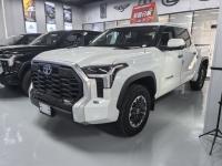 2025款 丰田坦途 3.5T 四门 SR TRD Off road越野