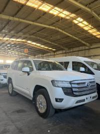 2024款 丰田酷路泽3500 3.5T EX-R 迪拜版