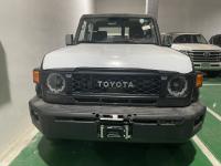 2024款 丰田酷路泽LC71 2.8T 柴油 铝轮