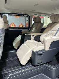 丰田Granvia格兰维亚