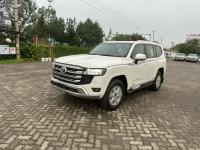 2024款 丰田酷路泽3500 3.5T GX-R 18轮 丝绒 4气 天窗 蠕行