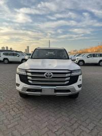 2024款 丰田酷路泽3500 3.5T GX-R 18轮 JBL 前通风 MTS 蠕行