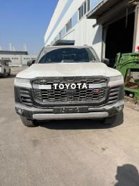 2024款 丰田酷路泽3500 3.5T GR-Sport 天窗 抬显 后娱 无雷测