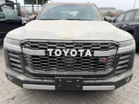 2024款 丰田酷路泽3500 3.5T GR-Sport 天窗 抬显 后娱 无雷测