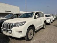 2023款 丰田霸道4000 4.0L TX-L 九气 外挂 17轮