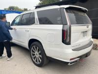 2023款 凯迪拉克凯雷德 6.2L 标轴 四驱 Sport Platinum