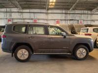 2024款 丰田酷路泽3500 3.5T EX-R 迪拜版