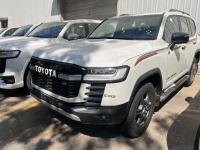 2024款 丰田酷路泽3500 3.5T GR-Sport 天窗 抬显 后娱 雷测