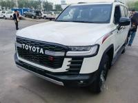 2024款 丰田酷路泽3500 3.5T GR-Sport 天窗 抬显 后娱 雷测