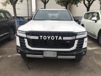 2024款 丰田酷路泽3500 3.5T GR-Sport 天窗 抬显 后娱 无雷测