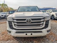 2024款 丰田酷路泽3500 3.5T GX-R 20轮 JBL 前通风 雷测 High科威特