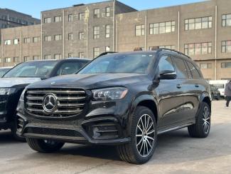 2025款 奔驰GLS450 7座 AMG包 顶峰包 海外直采 全国分期 13820818027 定金发车 视频看车